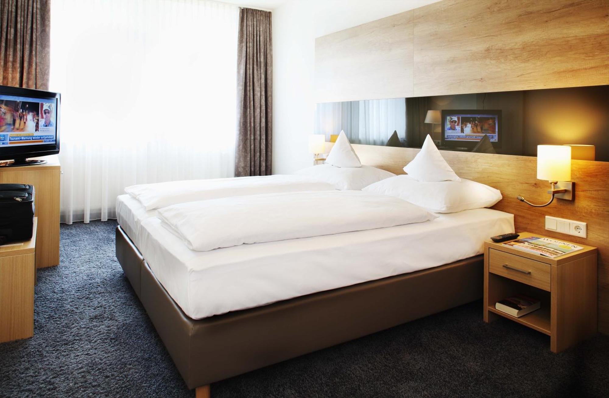 Hotel Brackweder Hof Bielefeld Zewnętrze zdjęcie